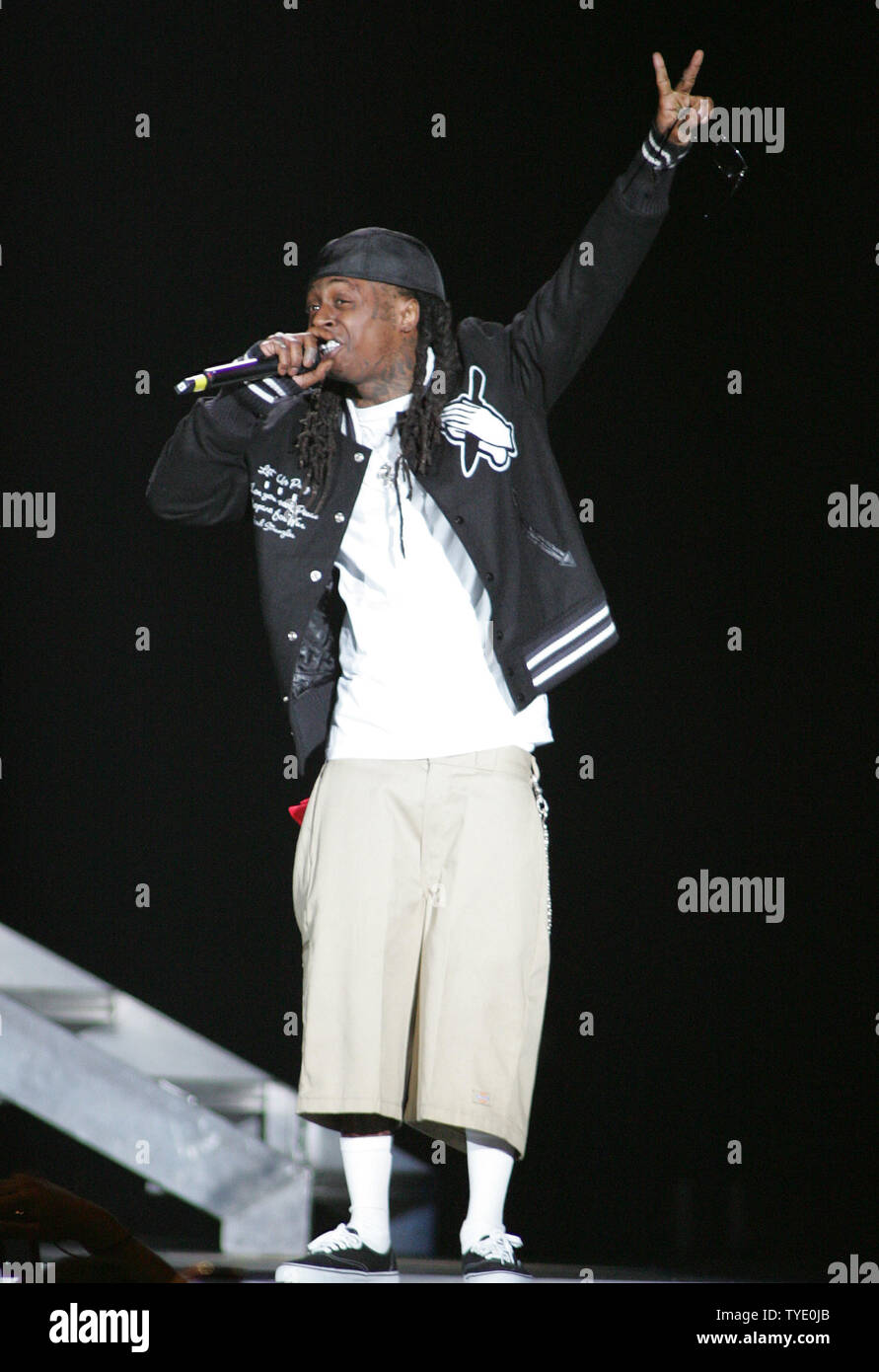 Lil Wayne se produit en concert sur son 'je suis Music' tour à l'American Airlines Arena de Miami le 14 décembre 2008. (Photo d'UPI/Michael Bush) Banque D'Images