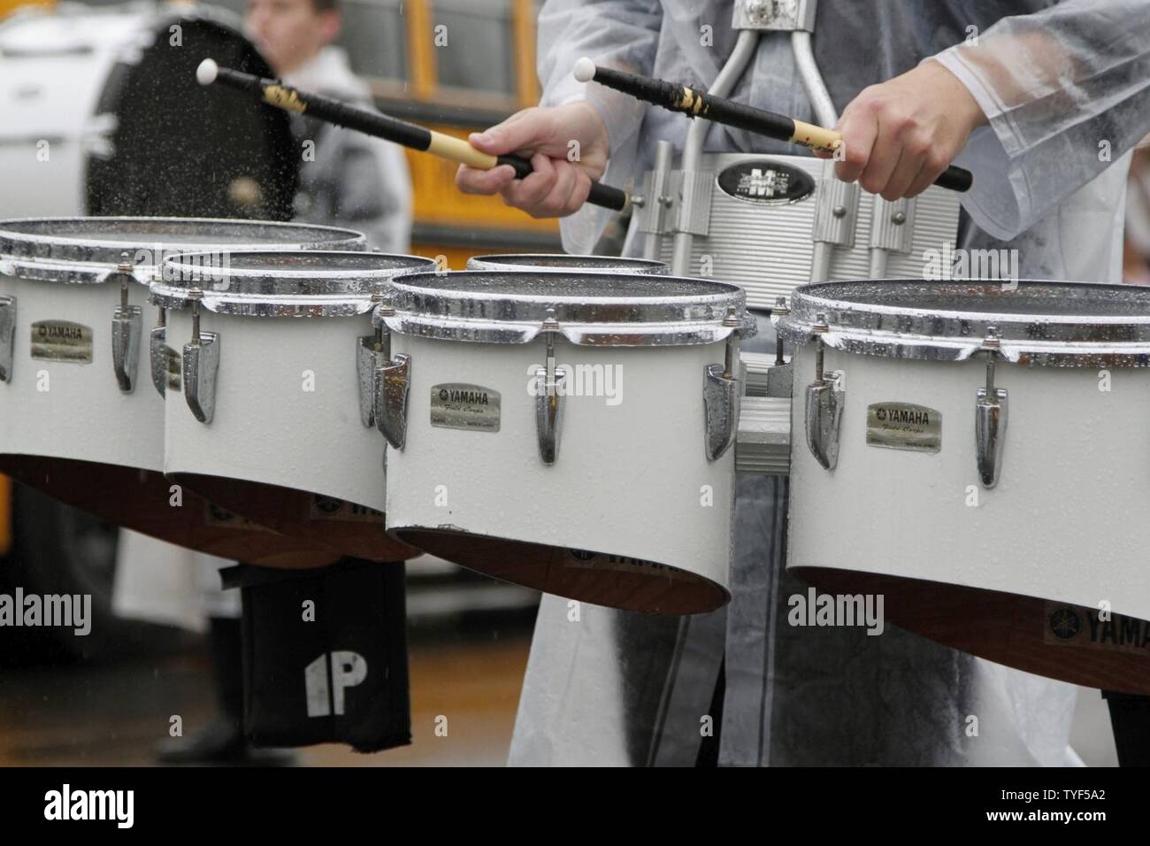 Vingt-six high school marching bands de tout l'état de Washington a de la musique pour la 51e Journée annuelle des anciens combattants d'Auburn Parade le 5 novembre 2016. Les anciens combattants d'Auburn Day Parade est l'un des plus anciens et plus grands défilés dans l'United States rendant hommage aux militaires et anciens combattants. Banque D'Images