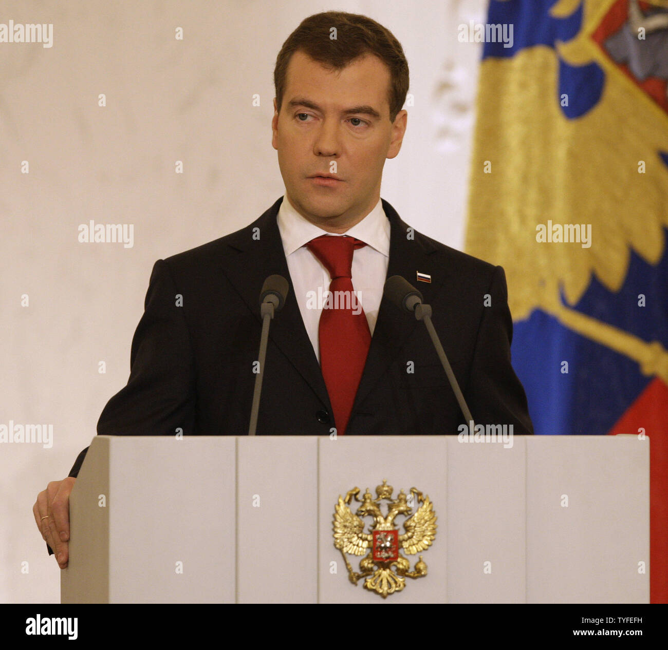 Le président russe Dmitri Medvedev parle au cours de son discours annuel à l'Assemblée fédérale dans le Kremlin à Moscou, le 12 novembre 2009. UPI/Anatoli Zhdanov Banque D'Images