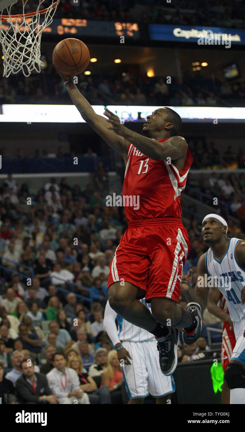 Les Houston Rockets guard Von Wafer (13) dunks la balle contre les New Orleans Hornets NBA au cours de l'action dans la Nouvelle Orléans le 16 mars 2009. (Photo d'UPI/A.J. Sisco) Banque D'Images