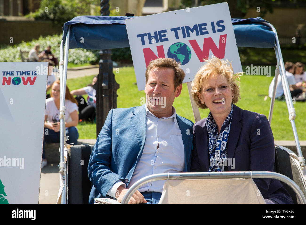 Londres, Royaume-Uni. 26 Juin, 2019. Ed Vaizey, député conservateur de Didcot, Wantage et et Anna Soubry, changement FRANCE MP pour Broxtowe, rencontrez le changement climatique des militants de leur circonscription pendant une masse hall du Parlement pour le climat et l'environnement. Credit : Mark Kerrison/Alamy Live News Banque D'Images