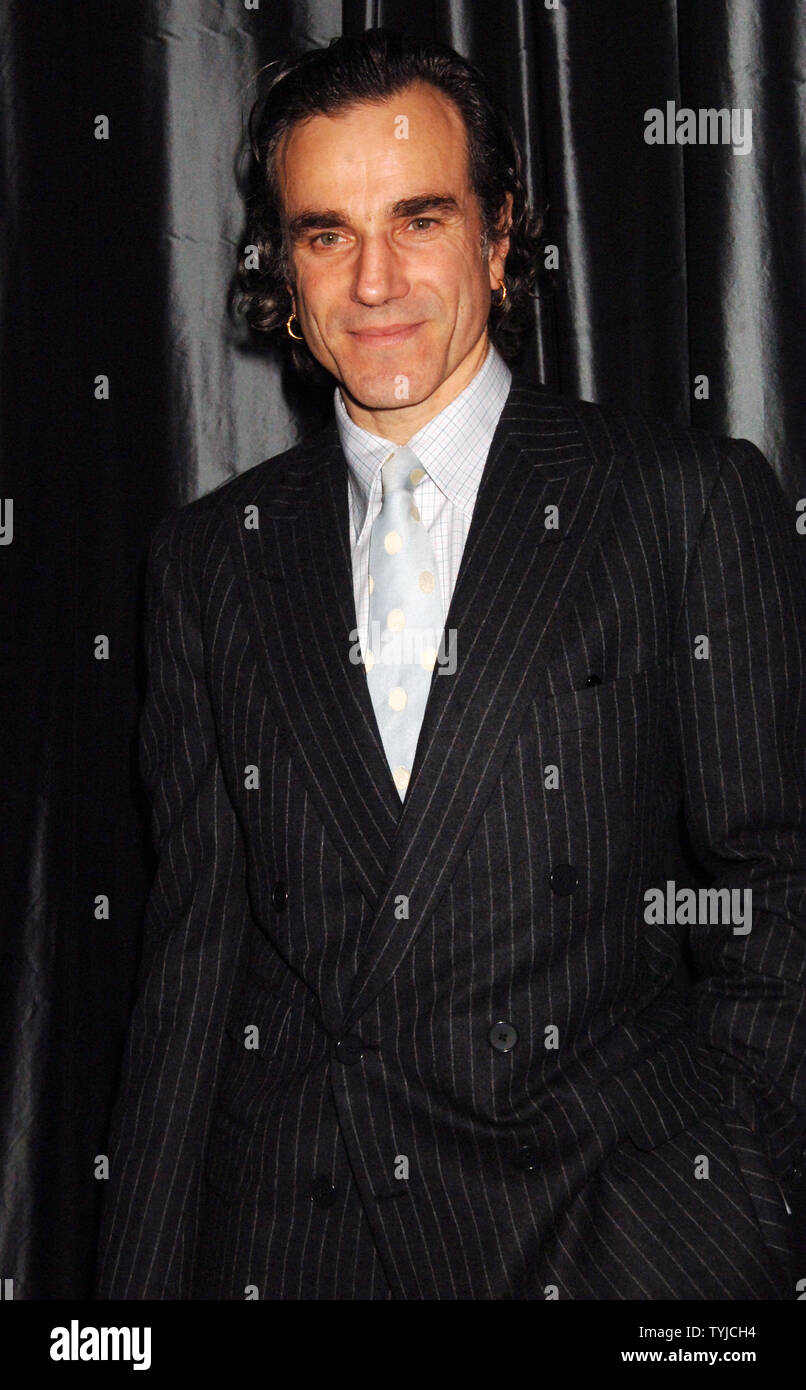 L'acteur Daniel Day Lewis, gagnant du meilleur acteur pour le film 'il y aura de sang' assiste au 2007 New York Film Critics Circle Awards tenue à Spotlight Live à New York le 6 janvier 2008. (Photo d'UPI/Ezio Petersen) Banque D'Images