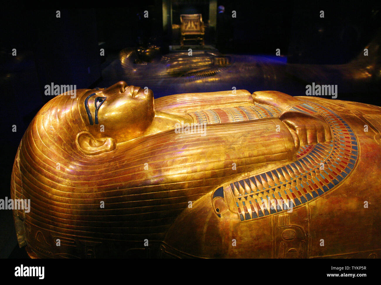 Le cercueil doré de Tyuya est exposée à l'exposition King Tut au Times Square Discovery Center le 21 avril 2010 à New York. L'exposition, qui dispose d'objets trouvés dans l'ancien garçon-king's Tomb, prend sa décision finale montrant avant d'être renvoyé en Égypte. (Photo d'UPI/Monika Graff) Banque D'Images