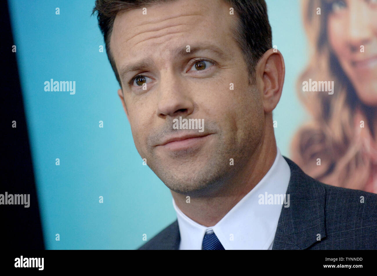 Jason Sudeikis arrive sur le tapis rouge à la 'Nous sommes les Miller' New York Première au Ziegfeld Theatre à New York le 1er août 2013. UPI/Dennis Van Tine Banque D'Images