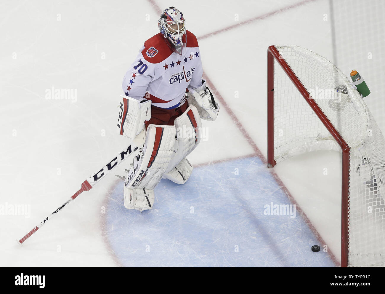 Braden Holtby Autographed 8x10 Photo Washington Capitals