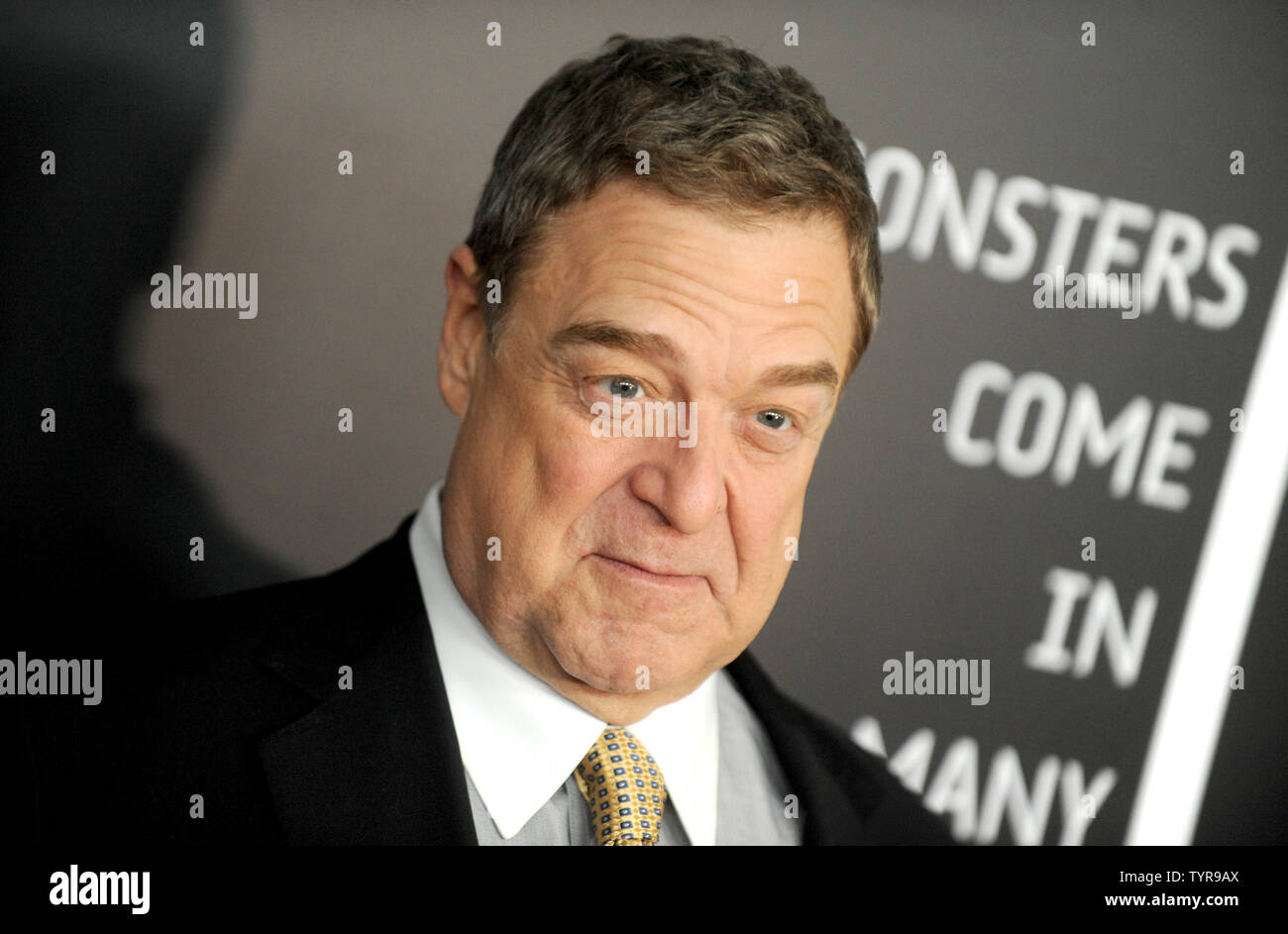 John Goodman arrive sur le tapis rouge à la 10 Lane Cloverfield New York premiere dans l'AMC Loews Lincoln Square 13 Theatre Le 8 mars 2016 à New York. Photo par Dennis Van Tine/UPI Banque D'Images