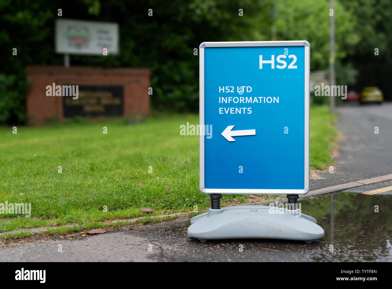 La signalisation pour un HS2 événement consultation tenue à l'hôtel Britannia Country House sur Palatine Road Northenden entre Didsbury et à Manchester. Banque D'Images