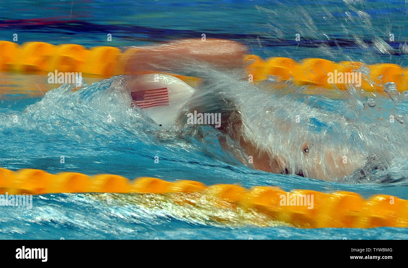 USA's Katie Hoff nage dans la chaleur de la femme du 3 800 m nage libre à la National Aquatic Centre (Cube d'eau) pendant les Jeux Olympiques d'été de 2008 à Beijing, Chine, le 14 août 2008. (Photo d'UPI/Roger L. Wollenberg) Banque D'Images