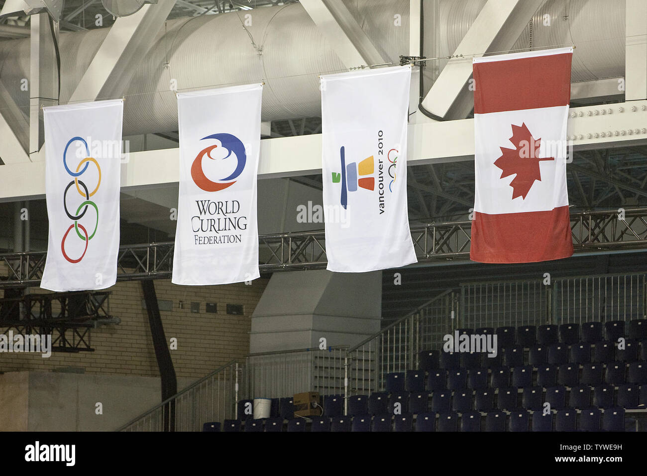 Les médias nationaux et internationaux la tour Centre olympique de Vancouver à Vancouver (Colombie-Britannique), le 19 janvier 2010. Dans les dernières étapes de préparation le Centre d'une capacité de 6 000 sera l'hôte de la compétition de curling lors des Jeux Olympiques d'hiver de 2010 à Vancouver. UPI /Heinz Ruckemann Banque D'Images