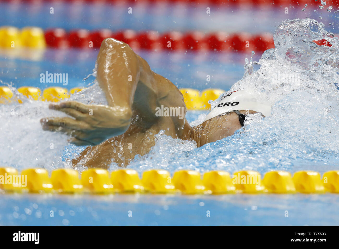 America's Conor Dwyer participe à la chaleur de la six men's 200m nage libre aux Jeux olympiques de natation au stade des Jeux Olympiques de Rio 2016 à Rio de Janeiro, Brésil, le 7 août 2016. Dwyer a remporté sa vague avec un temps de 1:45,95. Photo de Matthew Healey/UPI Banque D'Images