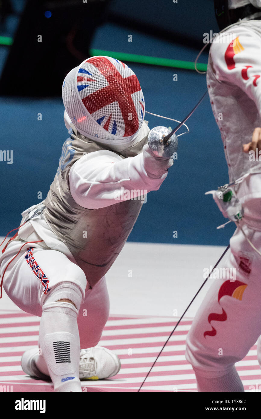 Medaille Escrime Jo 1932 Grande Bretagne Fencing mens foil Banque de photographies et d'images à haute résolution -  Alamy