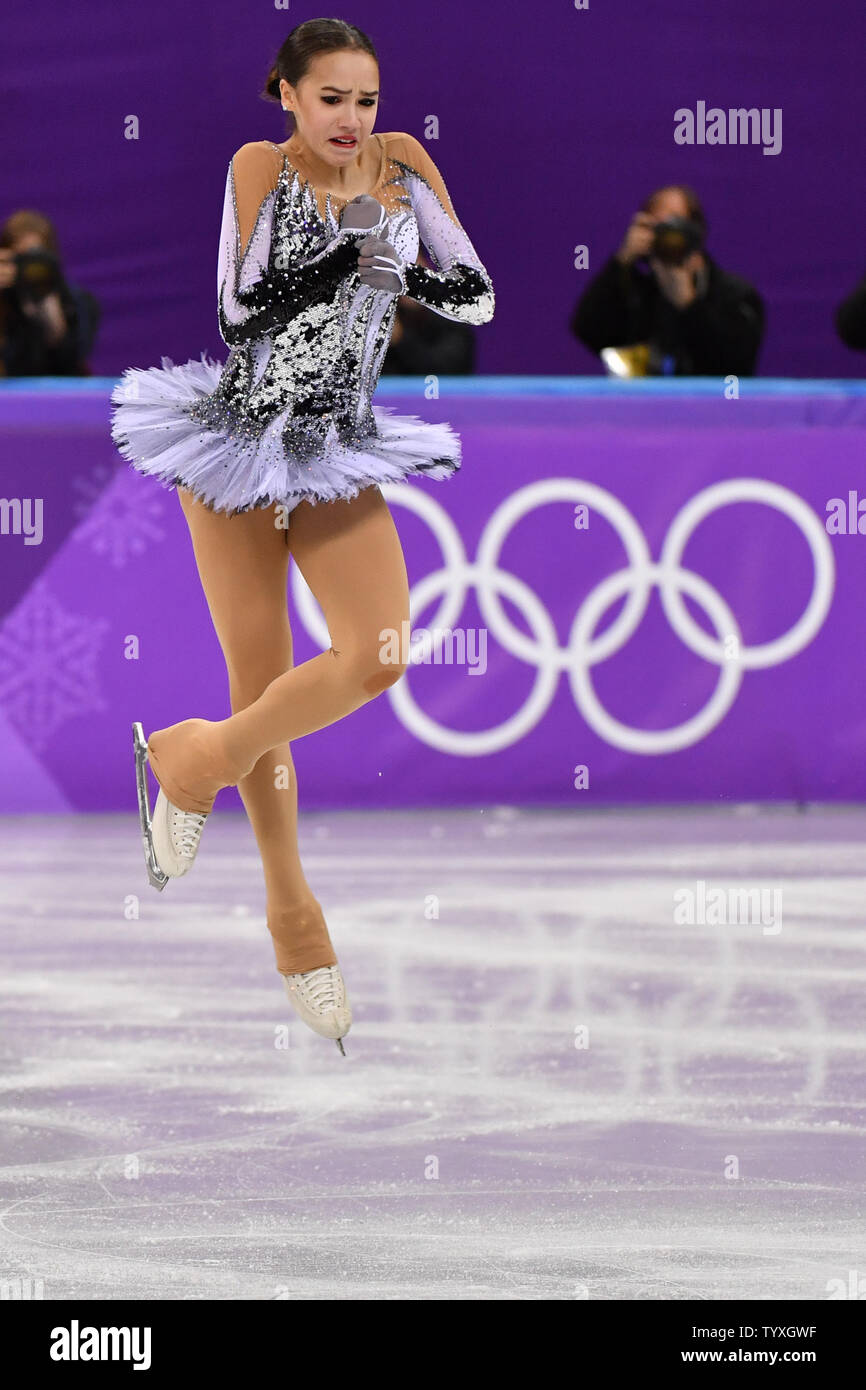 Alina Zagitova de Russie participe à l'Unique Dames Programme court de patinage pendant les Jeux Olympiques d'hiver de Pyeongchang 2018, à l'Ice Arena à Gangneung Gangneung, Corée du Sud, le 21 février 2018. Photo de Richard Ellis/UPI Banque D'Images
