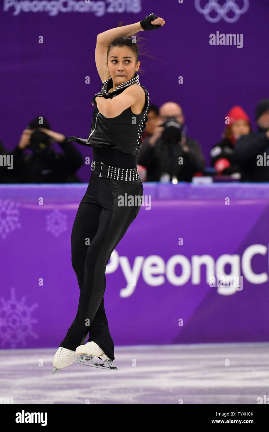 Ivett Toth de la Hongrie participe à la simple dames Programme court de patinage pendant les Jeux Olympiques d'hiver de Pyeongchang 2018, à l'Ice Arena à Gangneung Gangneung, Corée du Sud, le 21 février 2018. Photo de Richard Ellis/UPI Banque D'Images