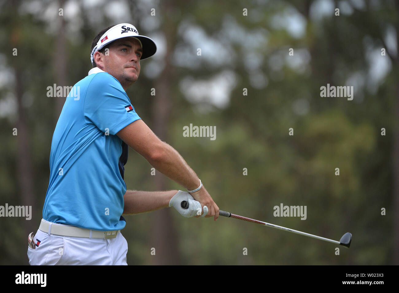 Keegan Bradley montres d'un disque durant le premier tour de l'US Open à 114e Pinehurst No 2 à Pinehurst, Caroline du Nord le 12 juin 2014. UPI/Kevin Dietsch Banque D'Images