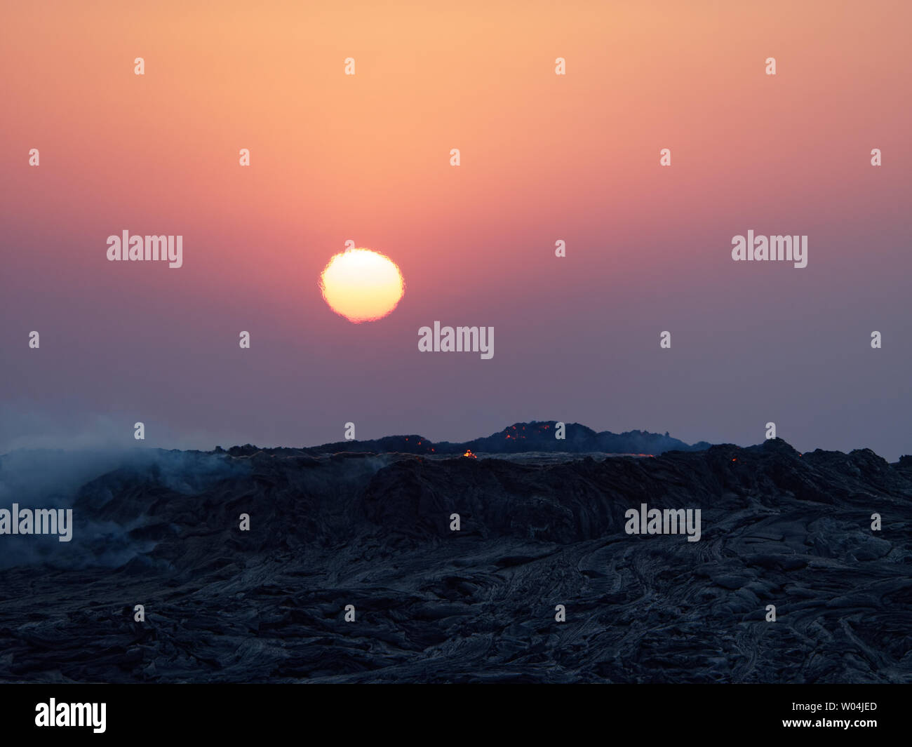 Lever de soleil sur l'erta ale en Ethiopie Banque D'Images