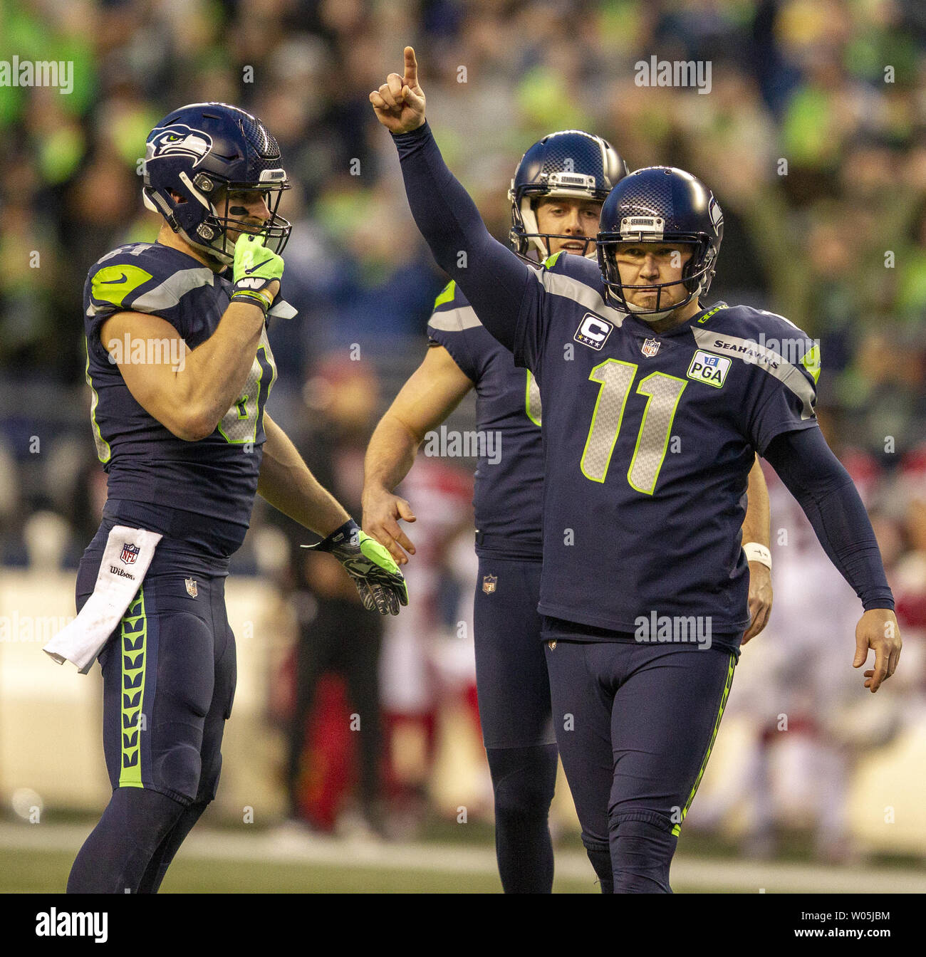 Seattle Seahawks kicker Sebastian Janikowski (11) points dans le ciel après un coup gagnant jeu 33- Cour partie objectif comme le temps écoulé durant le quatrième trimestre contre l'Arizona Cardinals au champ CenturyLink le 30 décembre 2018 à Seattle, Washington. Seattle Seahawks battre les cardinaux 27-24. Photos par Jim Bryant/UPI Banque D'Images