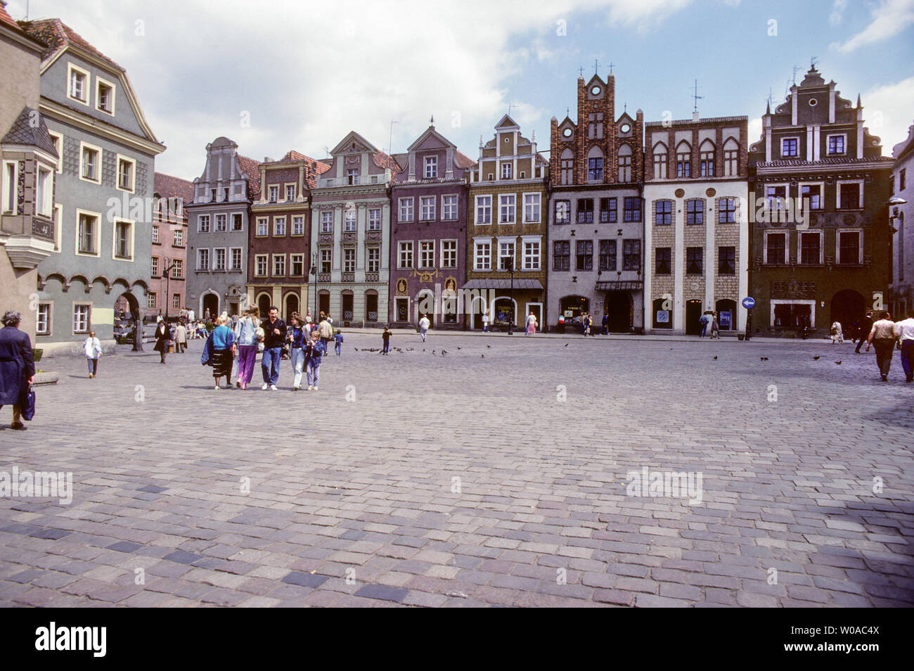 POZNAN POLOGNE la place du vieux marché et de la vieille ville reconstruite à partir de la seconde guerre mondiale Banque D'Images