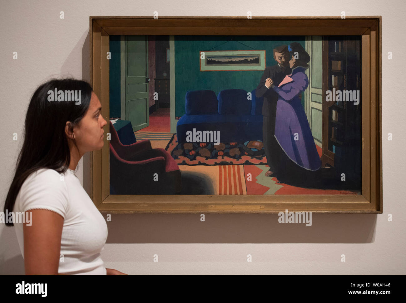 Royal Academy of Arts, Londres, Royaume-Uni. 27 juin 2019. Felix Vallotton : Peintre de l'inquiétude. La première exposition de l'artiste Felix Vallotton's travailler au Royaume-Uni depuis 1976 et le premier à inclure ses peintures, comprenant environ 100 œuvres de collections publiques et privées. De droit : la visite (la visite), 1899. Kunsthaus Zürich. Credit : Malcolm Park/Alamy Live News. Banque D'Images