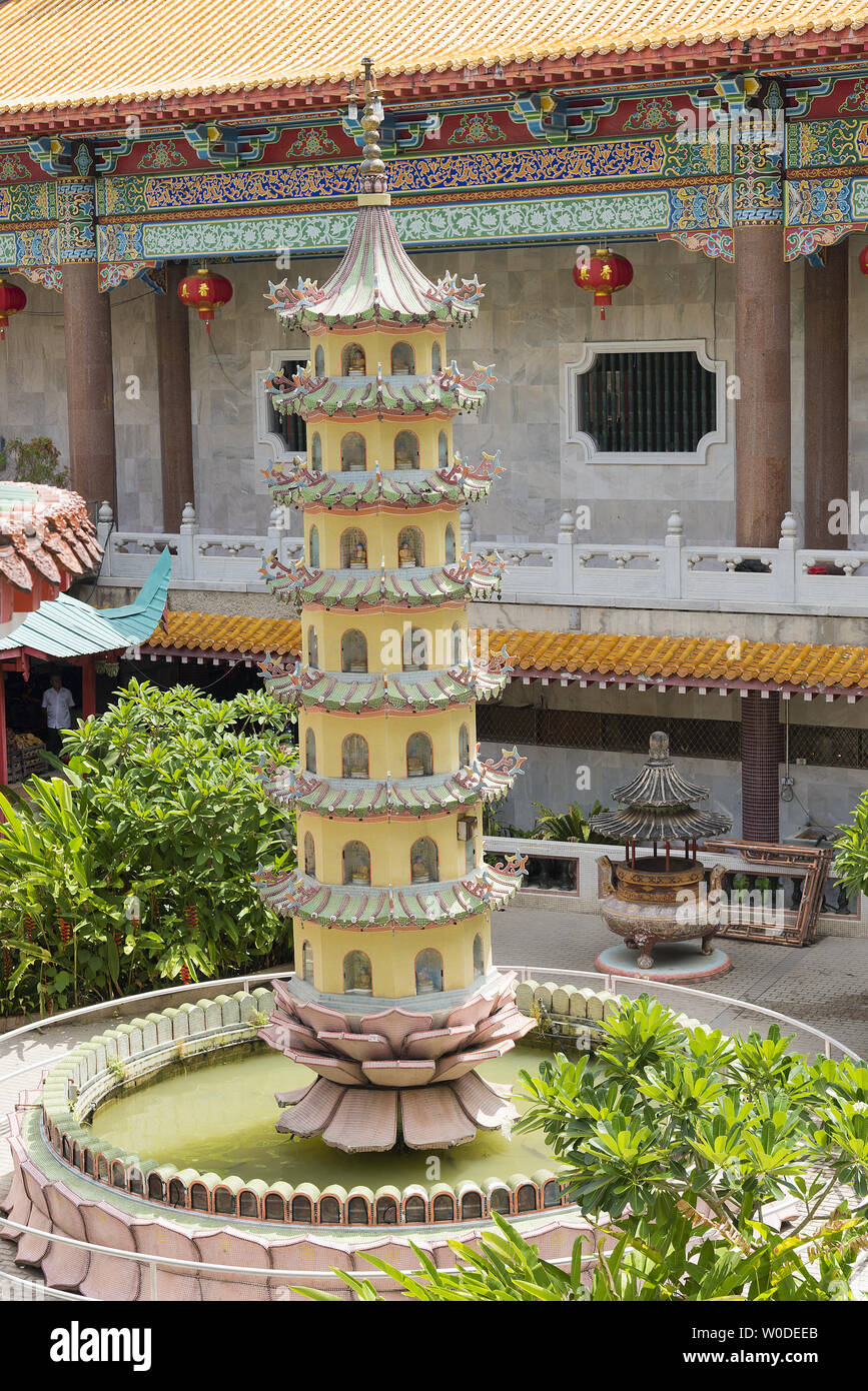 Temple de Kek Lok Si, le Lotus ; La Pagode l'île de Penang, Malaisie Banque D'Images