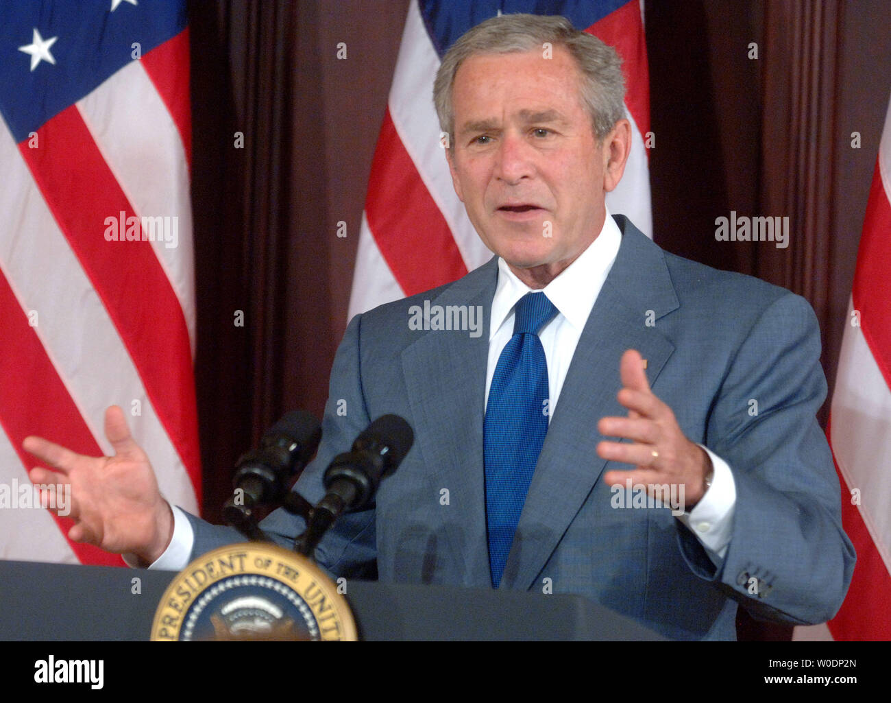 Le président américain George W. Bush prononce une allocution sur la réforme de l'immigration à l'Eisenhower Executive Office Building à Washington le 26 juin 2007. (UPI Photo/Kevin Dietsch) Banque D'Images