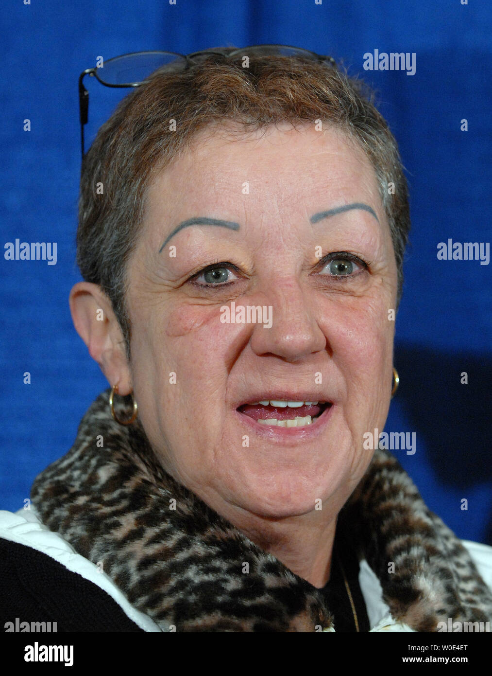 Un militant anti-avortement Leah Norma McCorvey, aussi connu sous le nom de "Jane Roe" dans la Roe c. Wade de la Cour suprême, annonce son soutien pour le candidat présidentiel Ron Paul, Rép. R-TX, à Washington le 22 janvier 2008. C'est aujourd'hui le 35e anniversaire de la décision Roe c. Wade la légalisation de l'avortement aux États-Unis (UPI/Photo Roger L. Wollenberg) Banque D'Images