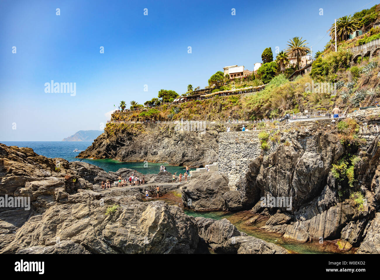 Manarola, Ligurie, Italie - 08 août 2018 - vue d'une partie de la côte Banque D'Images