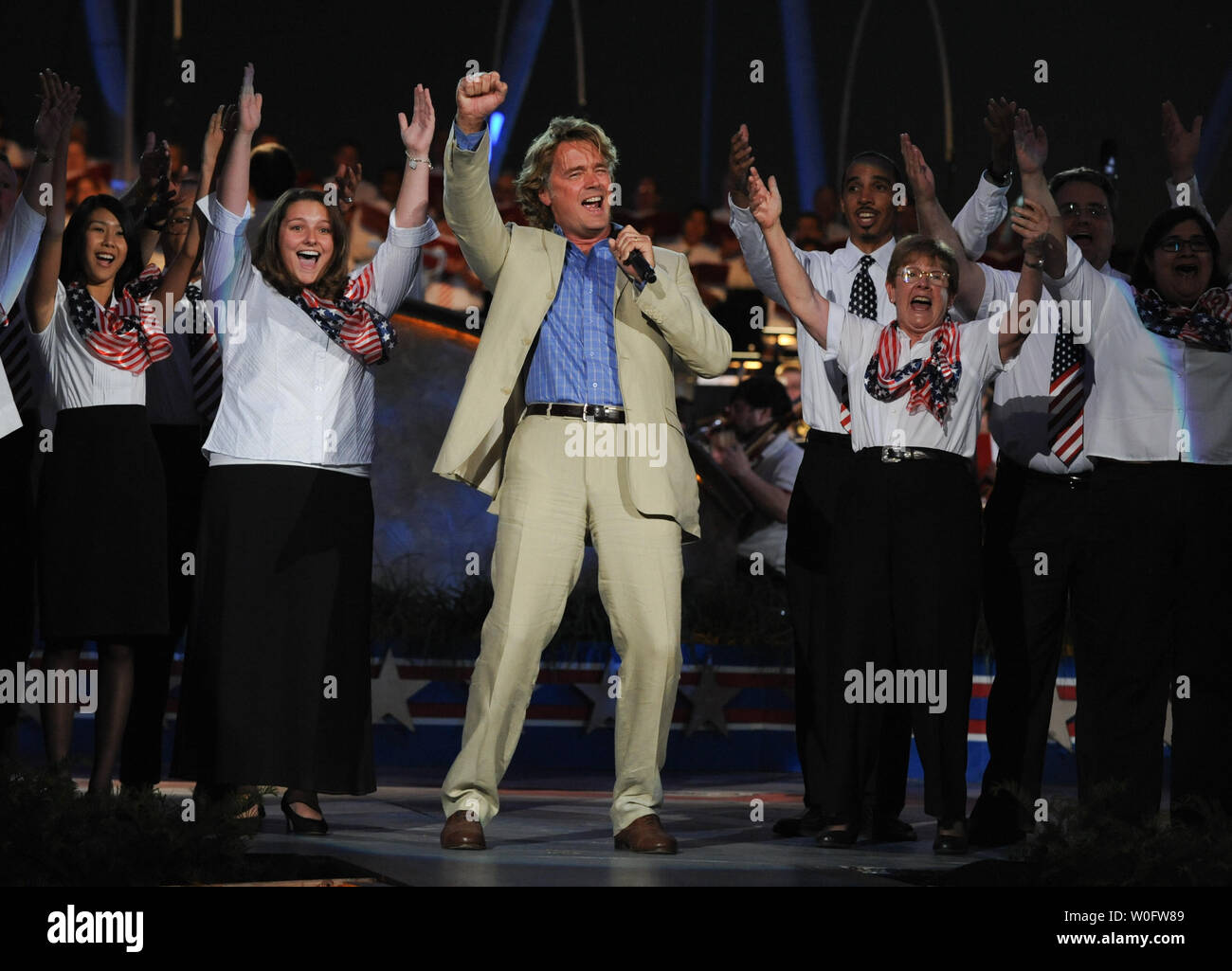 John Schneider en prestation au Capitol 2010 quatrième répétition sur le National Mall à Washington le 3 juillet 2010. UPI/Alexis C. Glenn Banque D'Images