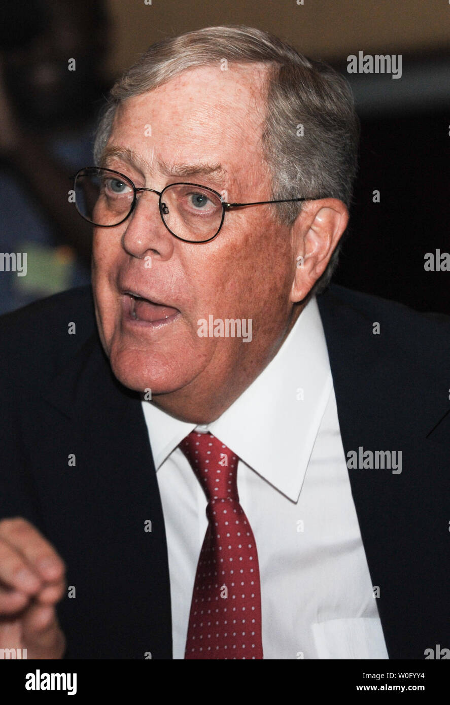 New York milliardaire philanthrope David Koch assiste à la fondation de la prospérité pour les Américains 'Defending quatrième rapport annuel de l'American Dream' sommet à Washington le 27 août 2010. UPI/Alexis C. Glenn Banque D'Images
