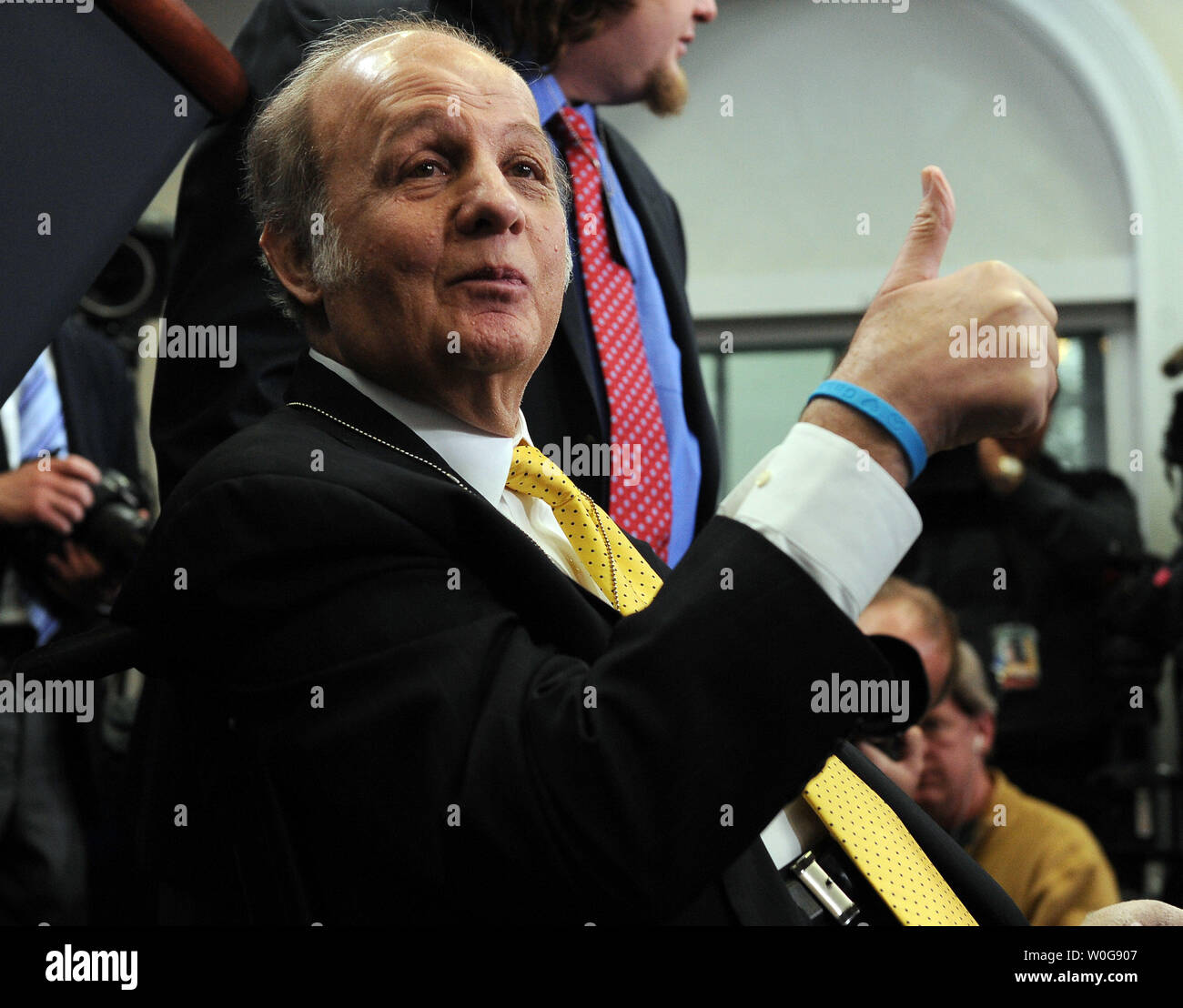 Jim Brady, Ronald Reagan, ancien secrétaire de presse qui a été abattu avec Reagan il y a 30 ans aujourd'hui, visites la Brady Press Briefing Room à la Maison Blanche à Washington le 30 mars 2011. UPI/Roger L. Wollenberg Banque D'Images