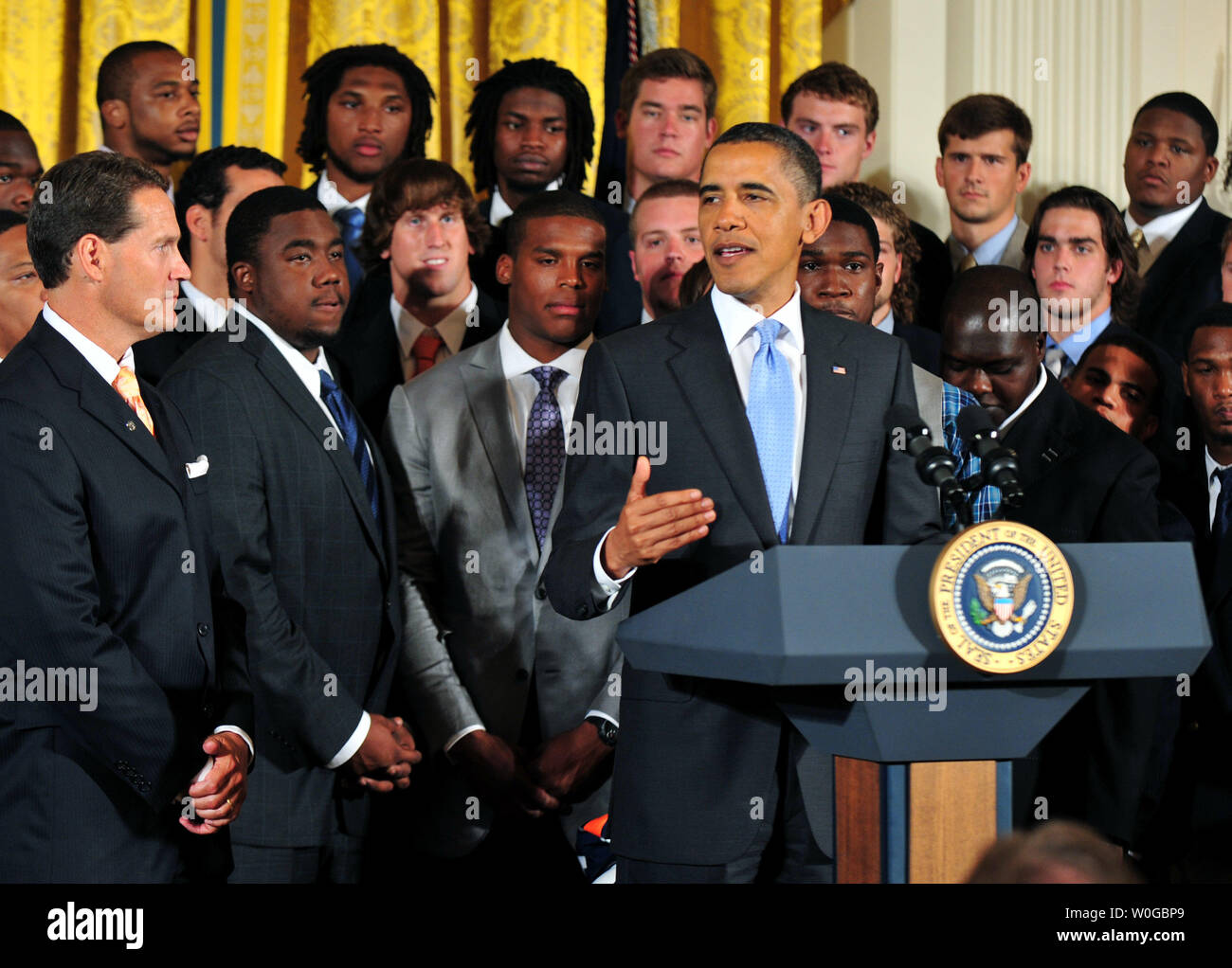 Le président Barack Obama prononce une allocution lors d'une cérémonie en l'honneur du Champion NCAA 2010 Auburn Tigers dans l'Est à la Maison Blanche à Washington le 8 juin 2011. UPI/Kevin Dietsch Banque D'Images