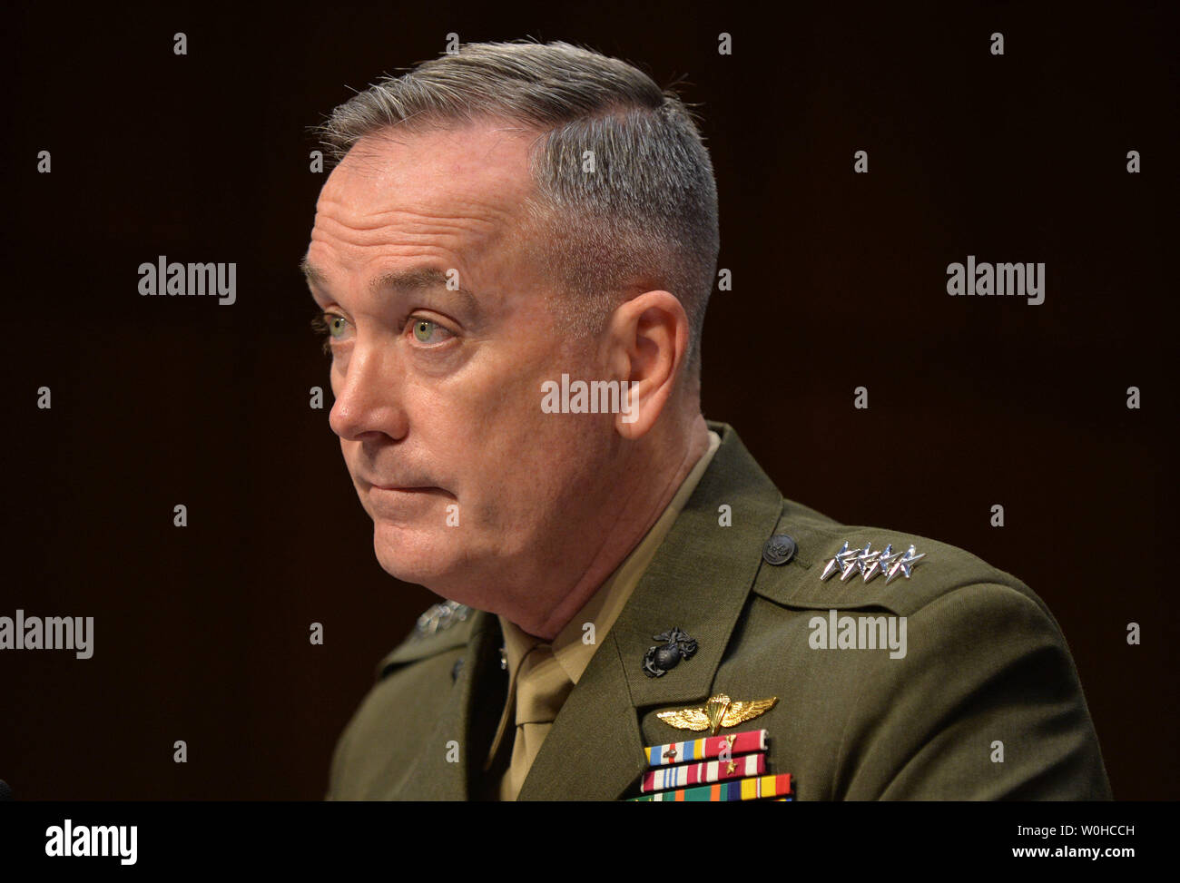 Le général Joseph Dunford Jr., commandant de la Force internationale d'assistance, témoigne sur l'Afghanistan au cours d'une audience du Comité des forces armées du Sénat sur la colline du Capitole le 12 mars 2014 à Washington, D.C. UPI/Kevin Dietsch Banque D'Images