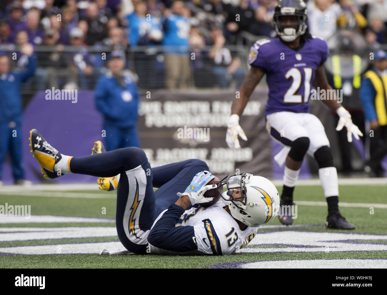 San Diego Chargers wide receiver Keenan Allen apporte un 12 verges contre les Ravens de Baltimore de réception au premier trimestre chez M&T Bank Domaine à Baltimore, Maryland le 30 novembre 2014. UPI/Kevin Dietsch Banque D'Images