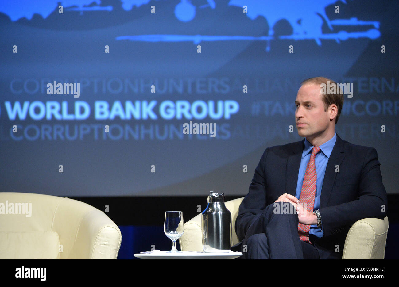 Le Prince William, duc de Cambridge, assiste à la conférence de l'Alliance des chasseurs de corruption internationale, à la Banque mondiale le 8 décembre 2014 à Washington, D.C. UPI/Kevin Dietsch Banque D'Images