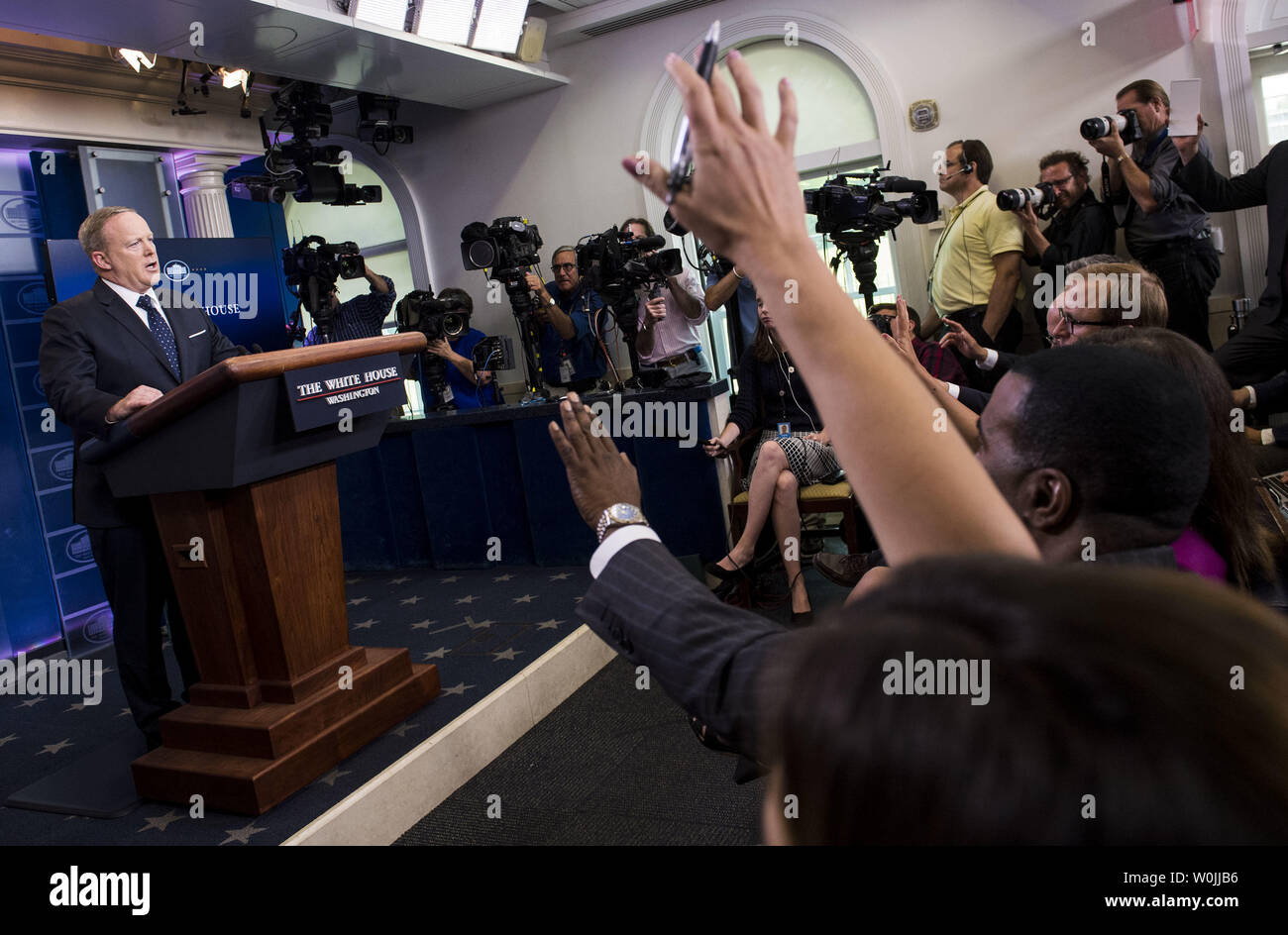 Secrétaire de presse de la Maison Blanche Sean Spicer tient la conférence de presse quotidienne à la Maison Blanche, à Washington, D.C. le 20 juin 2017. Photo par Kevin Dietsch/UPI Banque D'Images