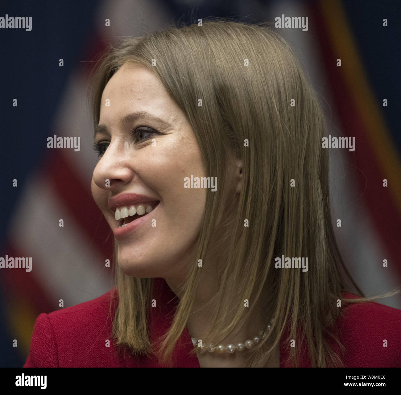 Candidat à l'élection présidentielle russe Ksenia Sobchak répond aux questions lors d'une conférence de presse au National Press Club à Washington, DC, le 6 février 2018. Sobchak, une télévision russe et les médias sociaux la célébrité et fille du président Vladimir Poutine, a déclaré que son mentor politique sont de véritables ambitions politiques mais reconnaît que ses chances de gagner les élections de mars sont minces. Photo de Pat Benic/UPI Banque D'Images