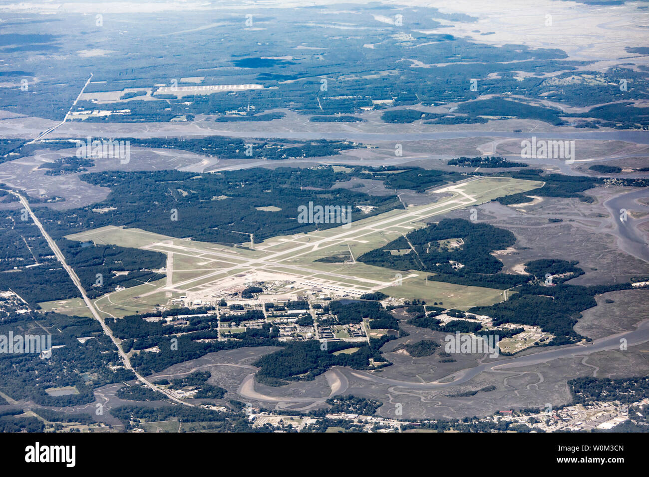 Portrait de la Marine Corp Air Station et pistes à Beaufort, Caroline du Sud. Banque D'Images