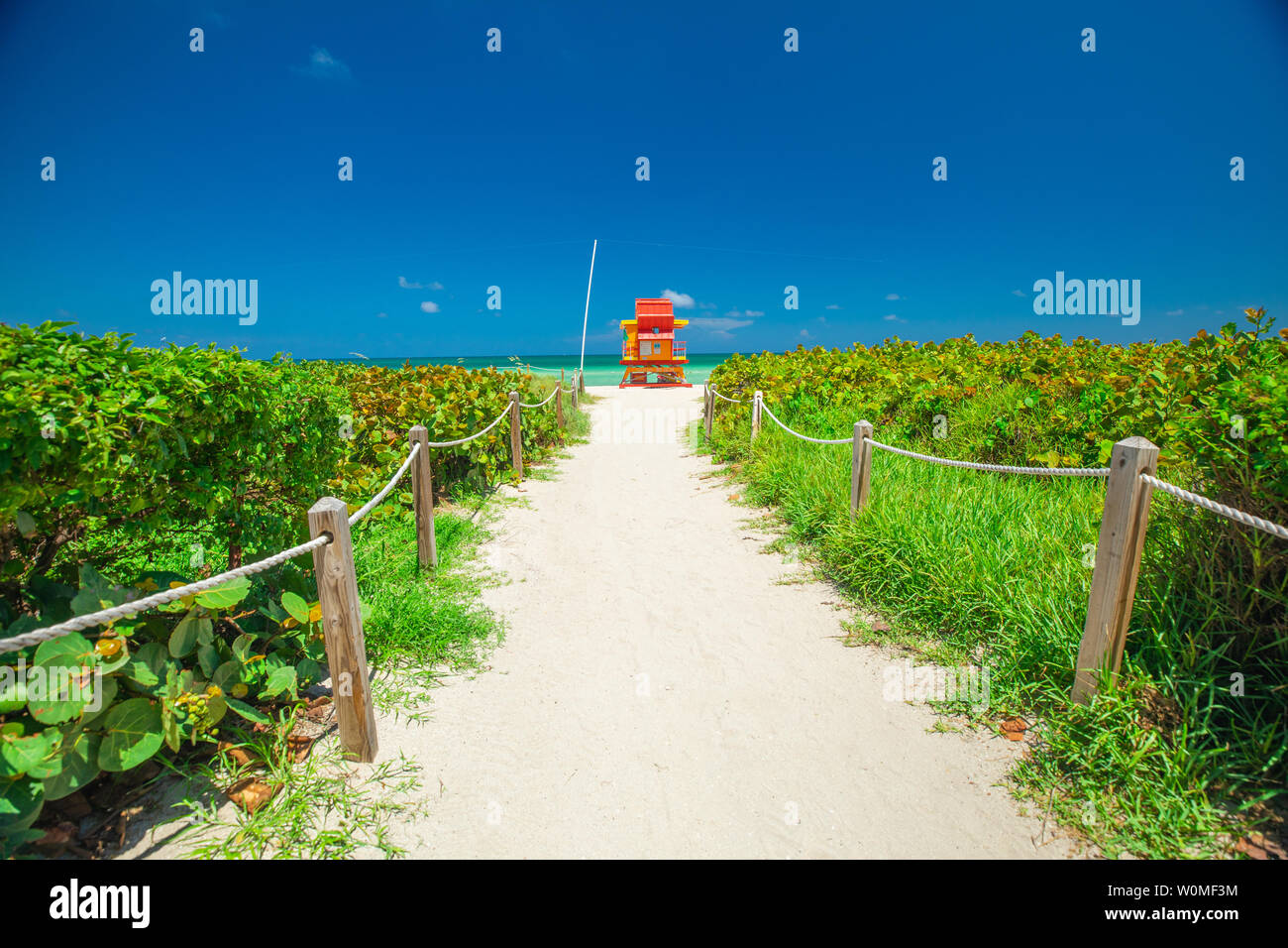 Lifeguard tower. Miami Beach. South Beach. La Floride. USA. Banque D'Images