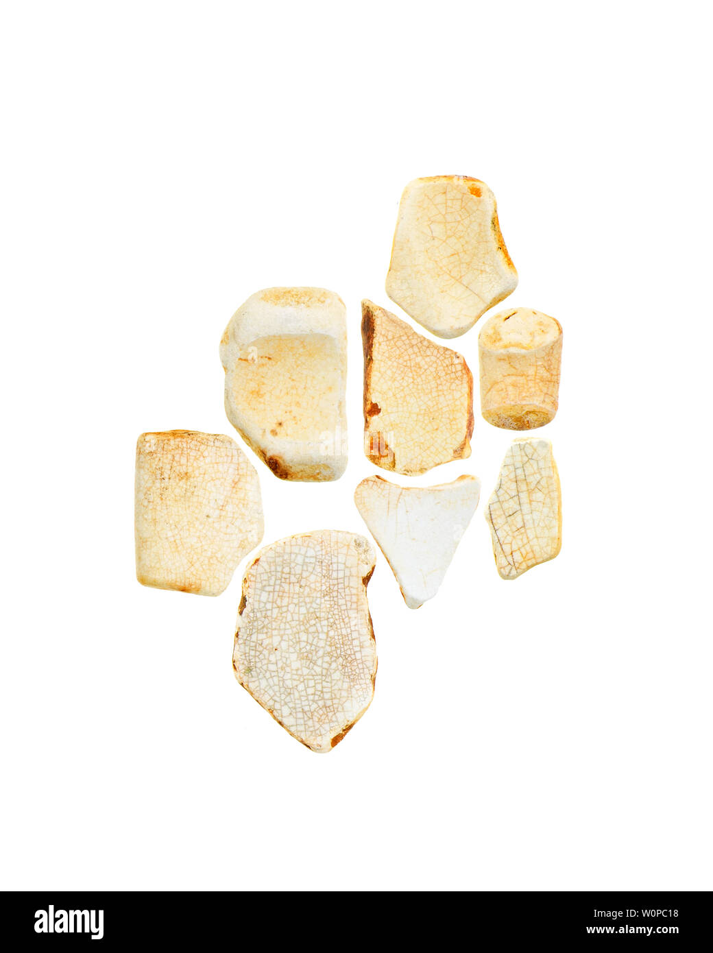 Porté sur la mer des fragments de blanc et de blanc cassé de la Chine. Banque D'Images