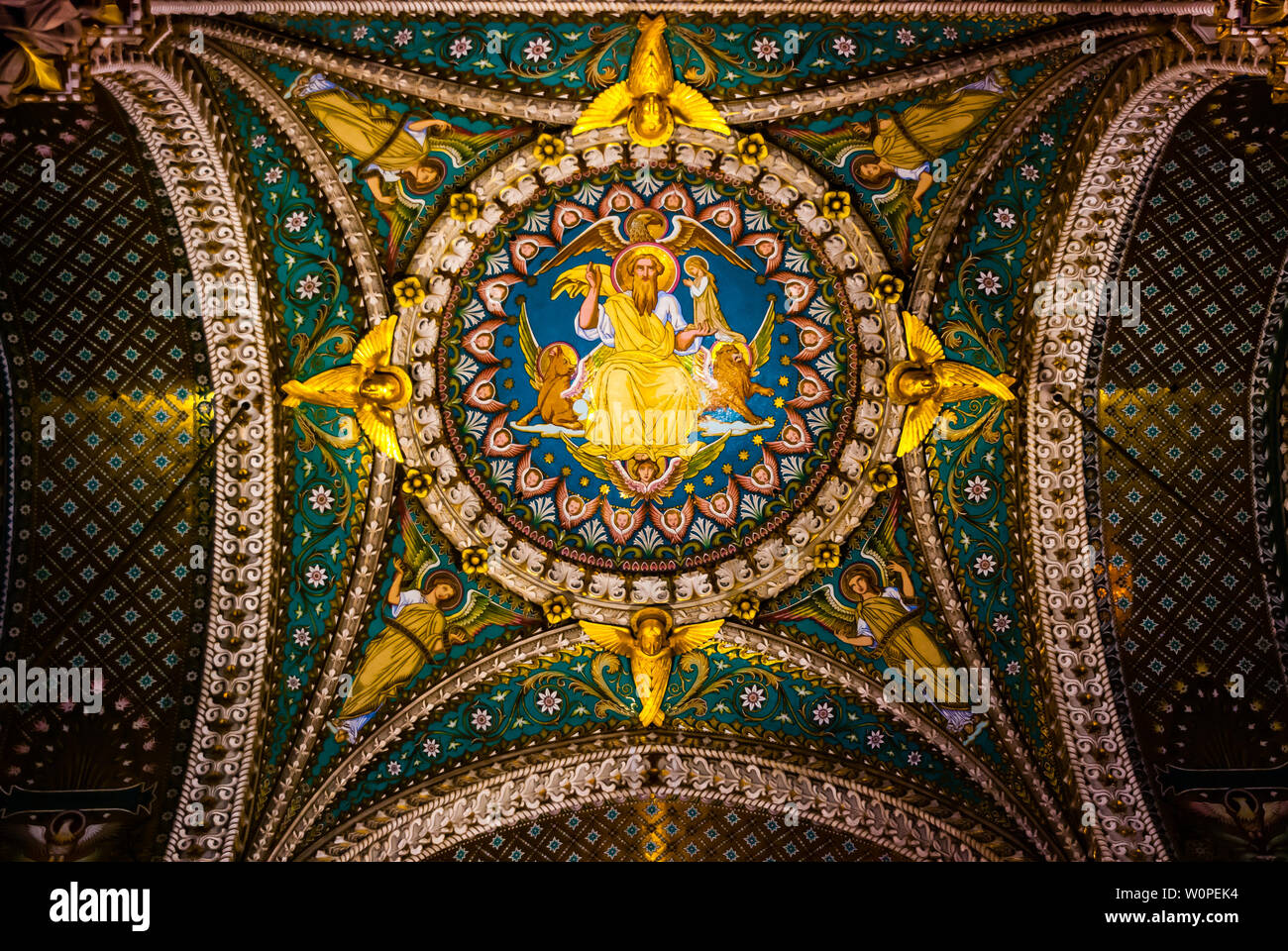 Intérieur de la Basilique Notre Dame de Fourvière à Lyon Banque D'Images