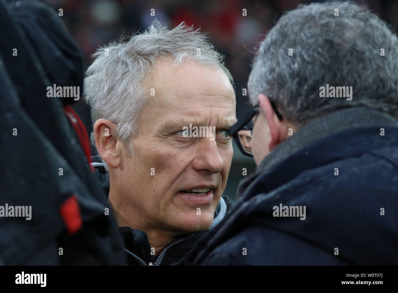 Formateur Christian Streich (Freiburg), 1. BL : 17-18- 23. Spieltag - Freiburg contre Brême Banque D'Images