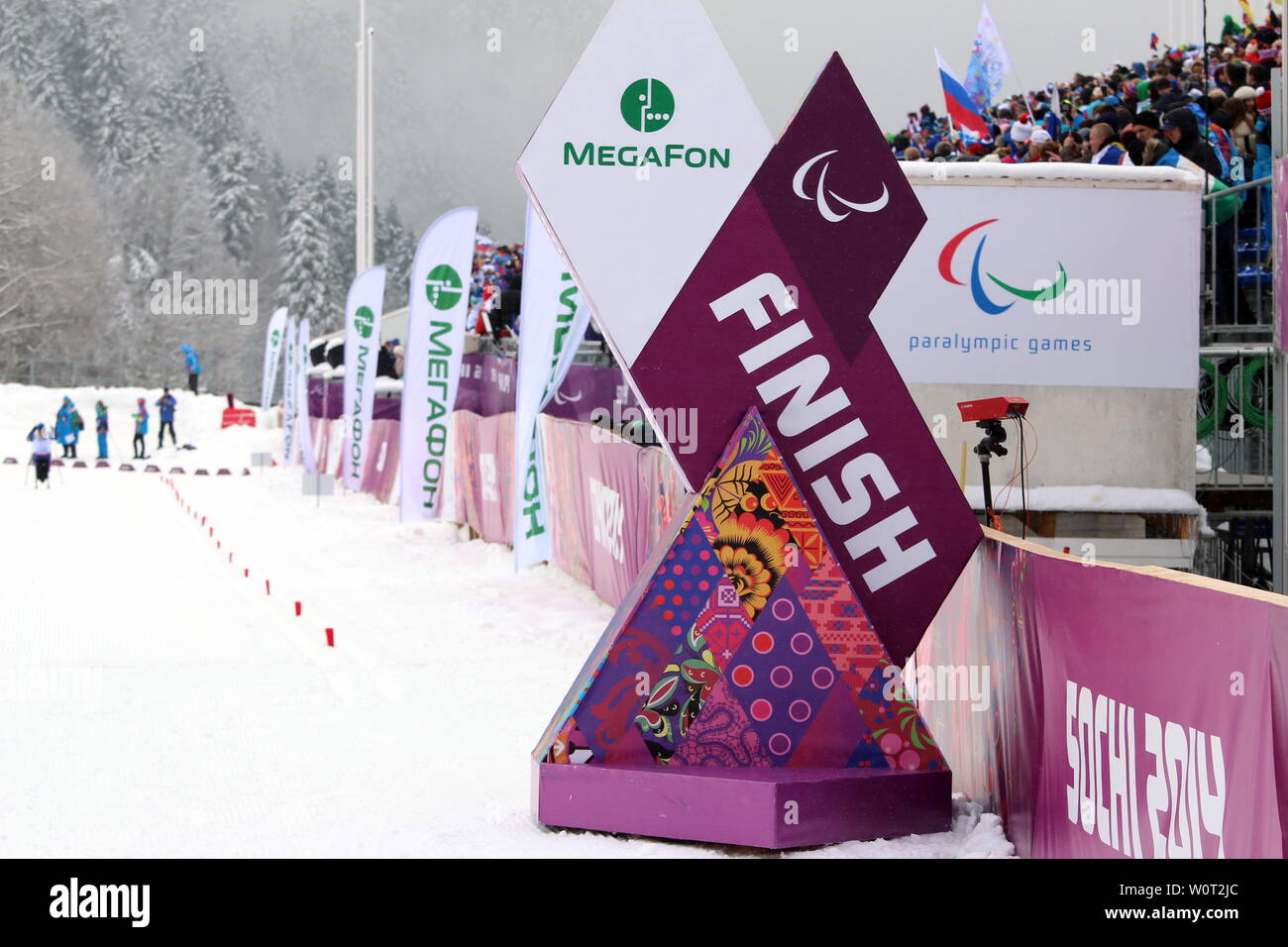 Ziel / Arrivée - Paralympiques Sotschi 2014 / 2014 Jeux paralympiques d'hiver de Sotchi Banque D'Images