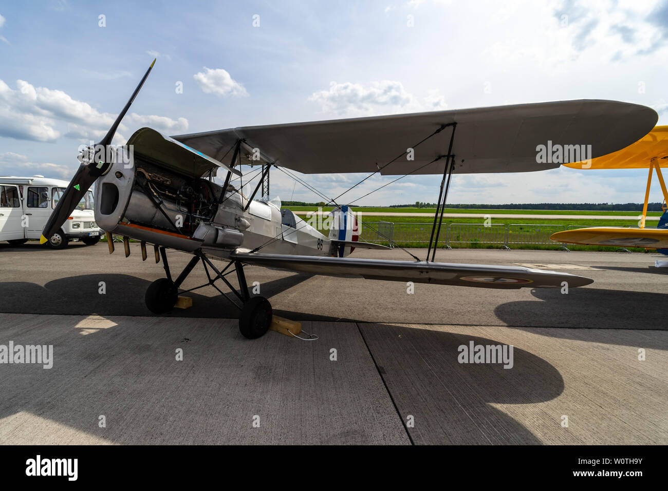 BERLIN - 27 avril 2018 : deux places belge formateur / tourer Stampe-Vertongen biplan SV.4. Exposition salon ILA à 2018. Banque D'Images