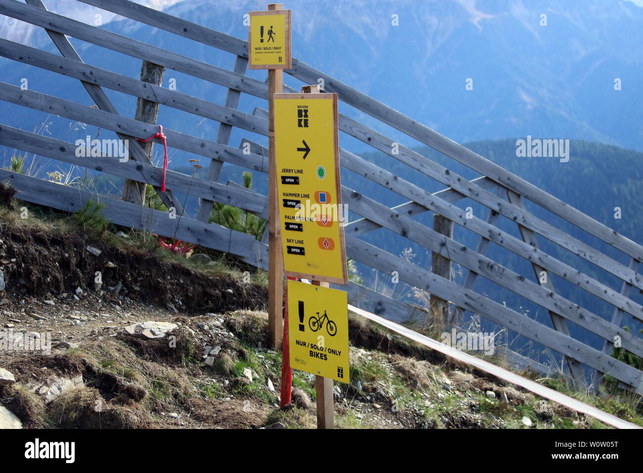 Auf den Mountainbike-Park Hinweisschilder auf der à Plose Suedtirol /Alto Adige 2018 Banque D'Images