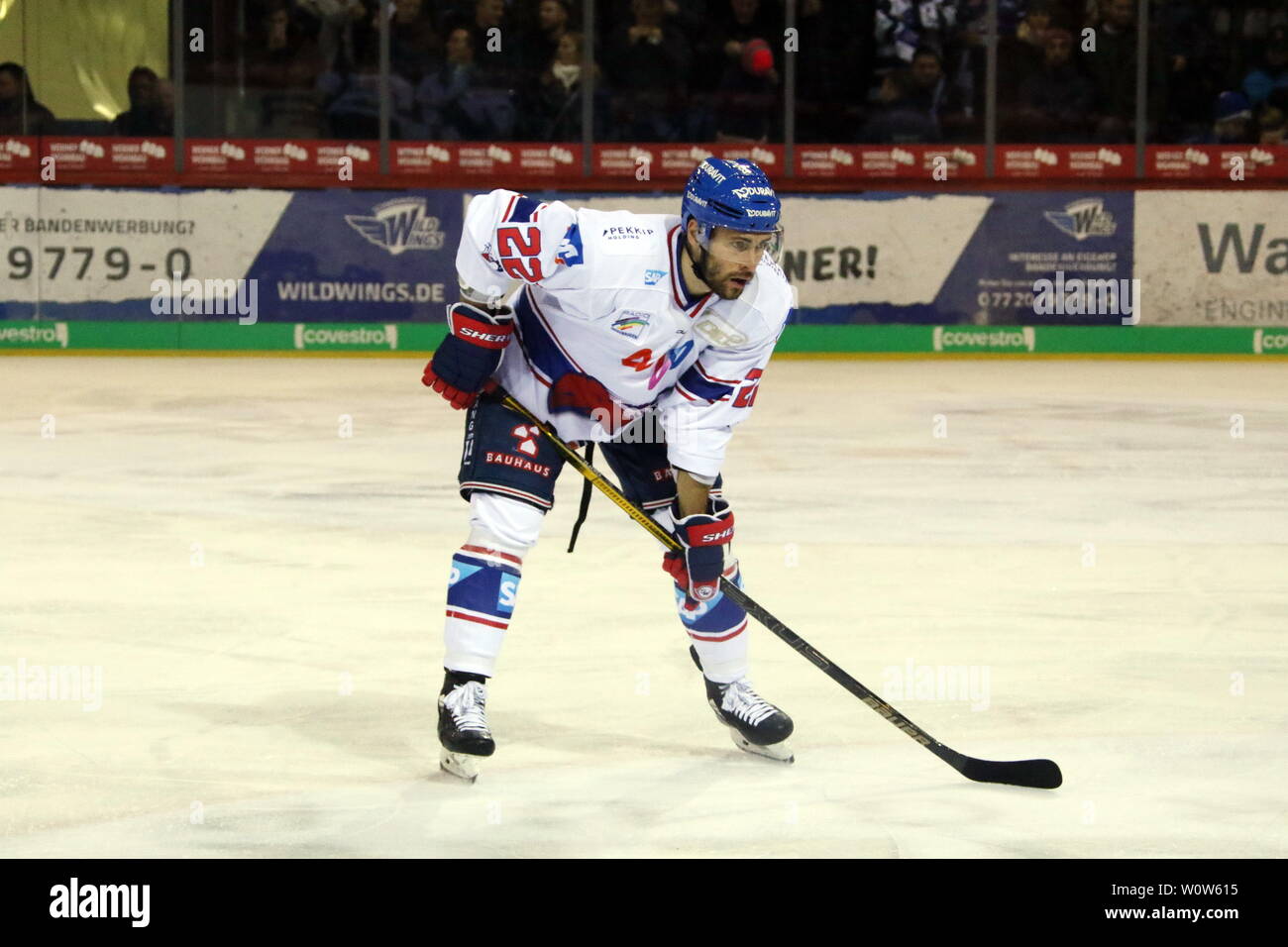 Matthias Plachta (Adler Mannheim), 22. Sptg. DEL 18-19 : SERC Wildwings vs. Adler Mannheim Banque D'Images