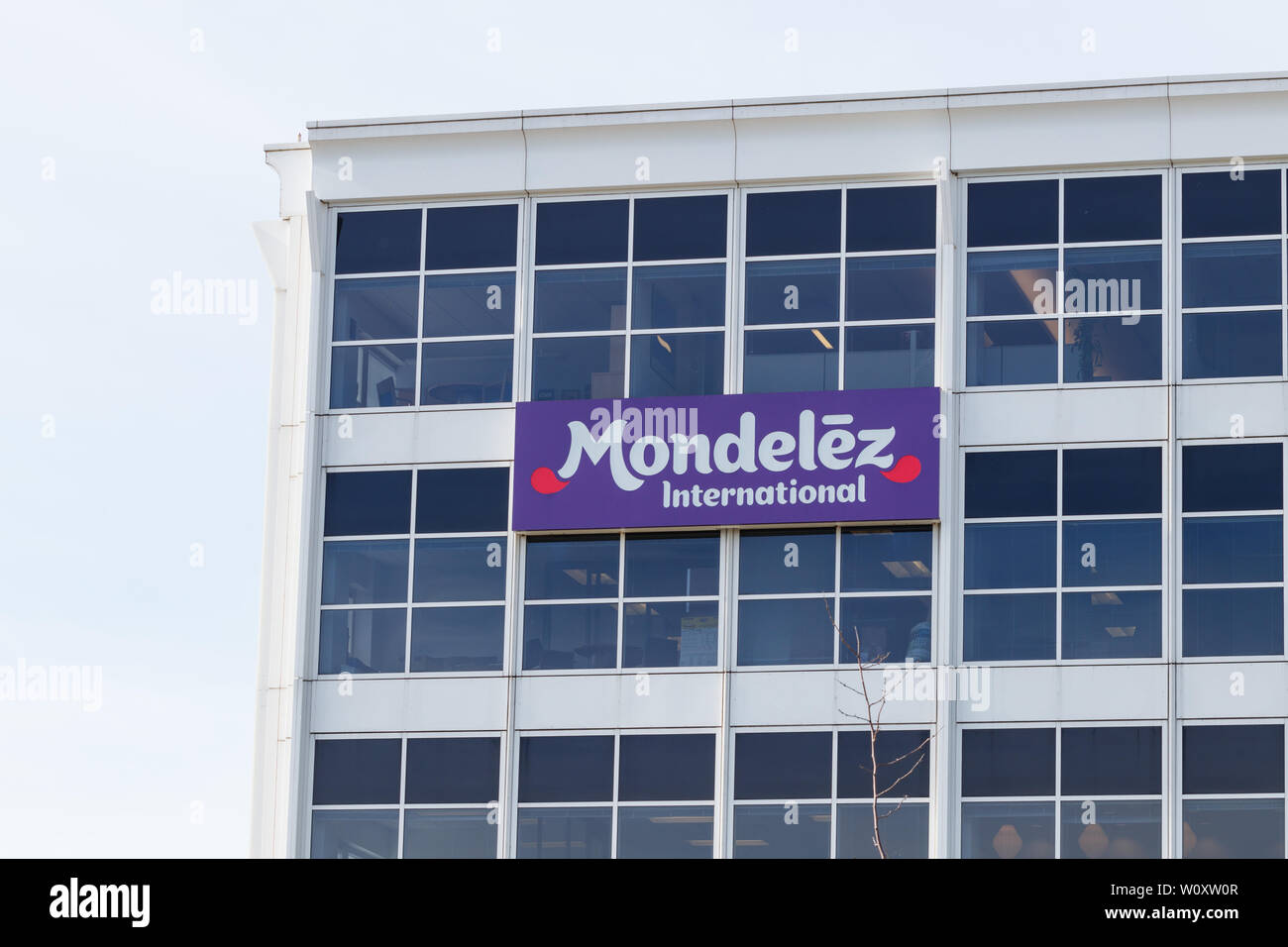 Deerfield - Circa 2019 Juin : Mondelez International Siège. Mondelez est le spin off de grignotines de Kraft Foods JE Banque D'Images