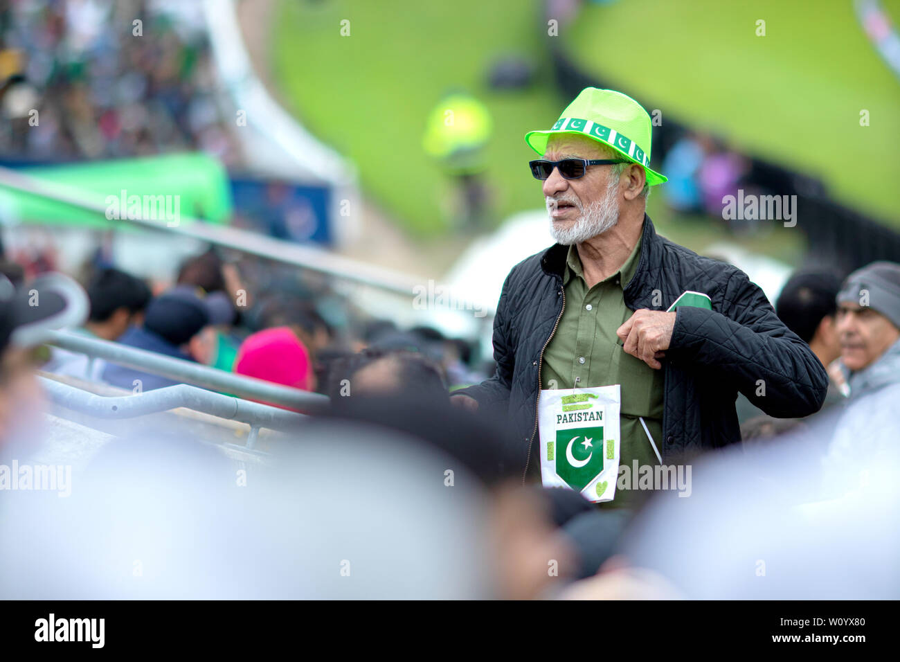 26 Juin, 2019 - Le Pakistan les partisans de passion soutenir leur équipe contre la Nouvelle-Zélande à Birminghan Edgebaston, pendant la Coupe du Monde de la CCI 2019 Banque D'Images