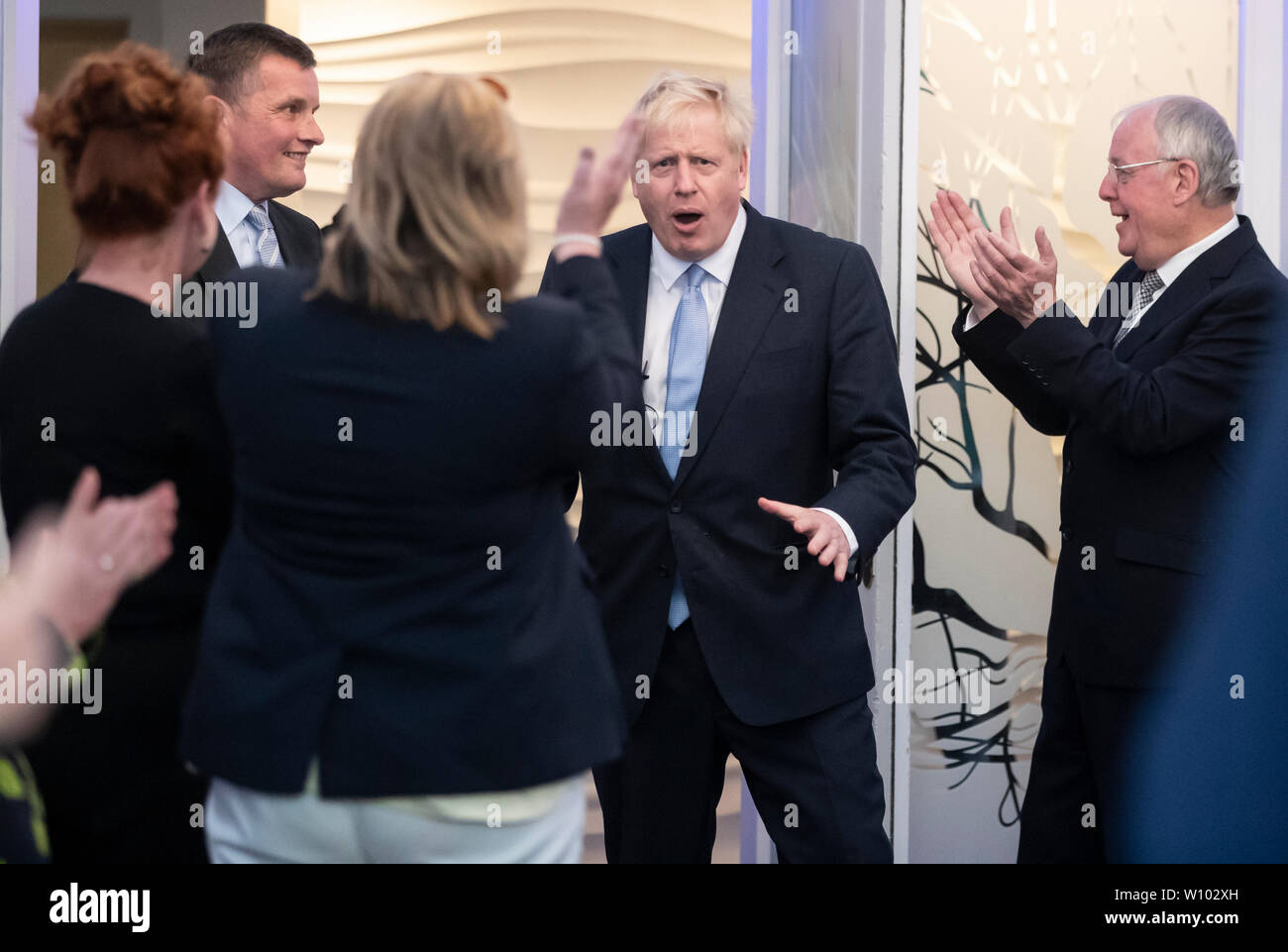 La direction du parti conservateur Boris Johnson à un candidat à l'événement de campagne au Lion Quays Hotel à Oswestry, Shropshire. Banque D'Images