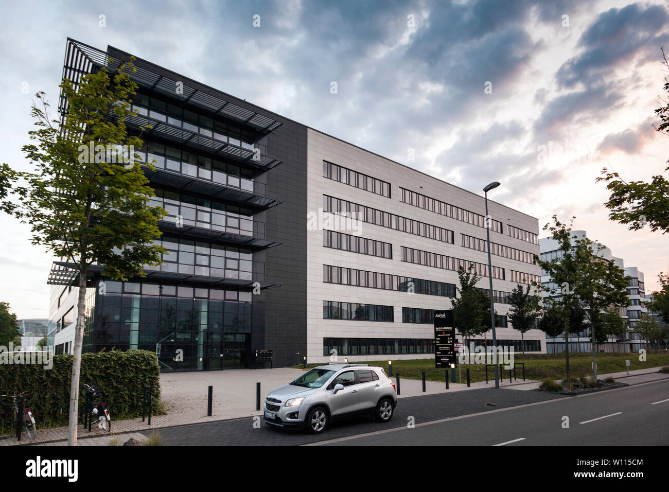 Airpark immeuble de bureaux à Düsseldorf à l'aéroport Banque D'Images