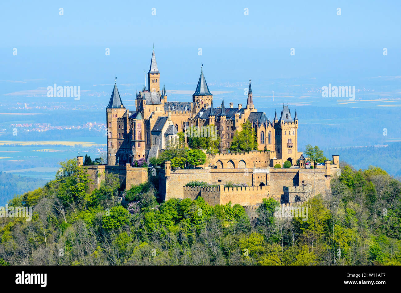 Château de Burg Hohenzollern Hechingen, près de Stuttgart. Vue de carte postale. Baden-Wurttenberg, Allemagne. Banque D'Images