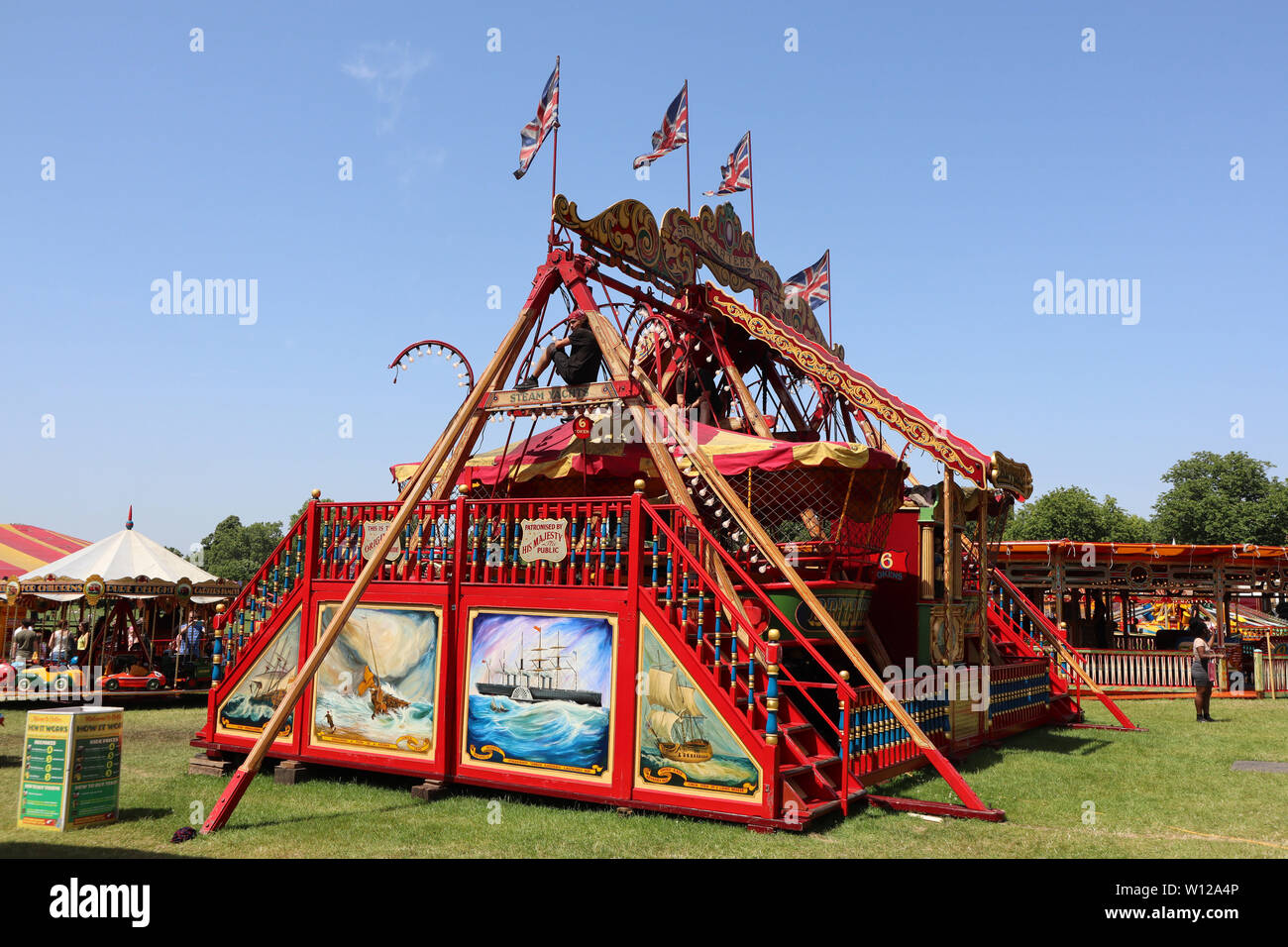 Yachts à vapeur Excelsior, Carters Steam Fair, Peckham Rye, London, UK, 29 juin 2019, photo de Richard Goldschmidt Banque D'Images Yachts à vapeur Excelsior, Carters Steam Fair, Peckham Rye, London, UK, 29 juin 2019, photo de Richard Goldschmidt Banque D'Images